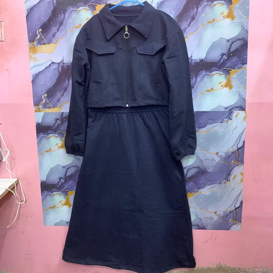 Stylish 2-Piece Outfit for Women – Maxi Dress & Zipper Jacket Combo