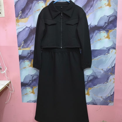 Stylish 2-Piece Outfit for Women – Maxi Dress & Zipper Jacket Combo