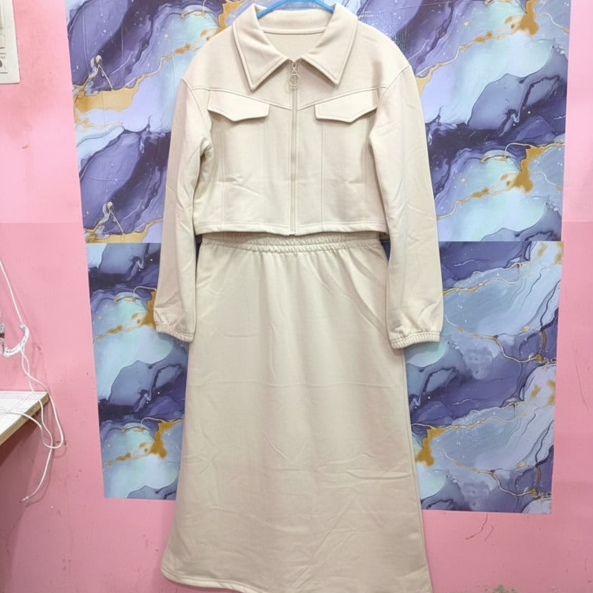 Stylish 2-Piece Outfit for Women – Maxi Dress & Zipper Jacket Combo