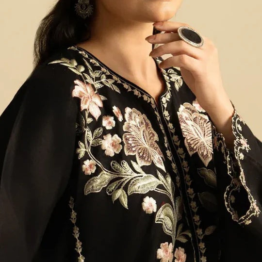 Women’s Batool 2-Piece Winter Suit – Black Embroidered Dhanak Cotton Set