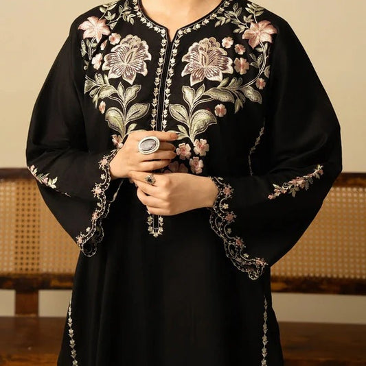 Women’s Batool 2-Piece Winter Suit – Black Embroidered Dhanak Cotton Set